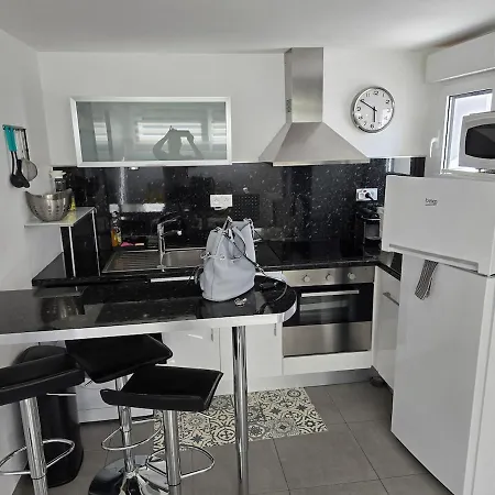 بيت للعطل Petite Maison T2 فالنسيا
